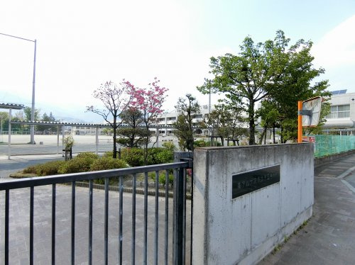 南アルプス市立甲西中学校