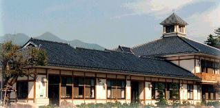 韮崎市立穂坂小学校