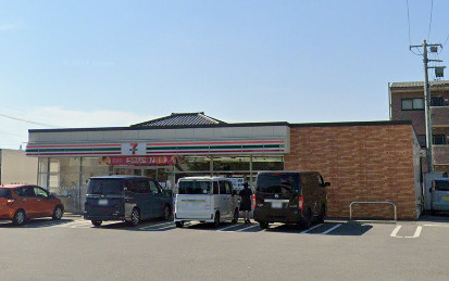 セブンイレブン 甲斐中下条店