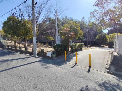 芝谷町中央公園