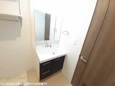 広い洗面スペース