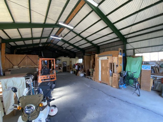 延床面積約158㎡の倉庫です。