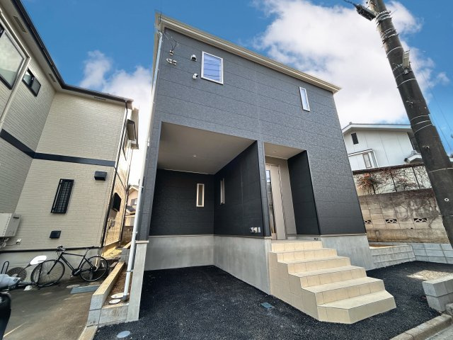 新座市野寺2丁目　新築一戸建て