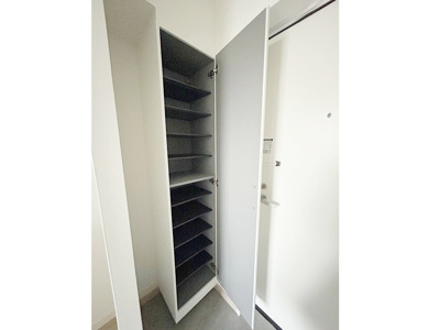 中はこのようになっています