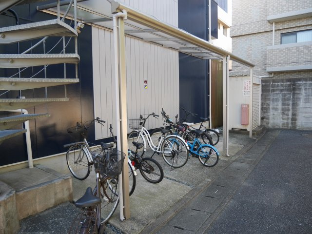 ピュアフリー井尻駅前ｂ 竹下駅周辺の賃貸マンション アパート 賃貸のエムズ竹下駅前店