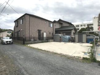 外観です。土間コンクリート打ち込み済み。