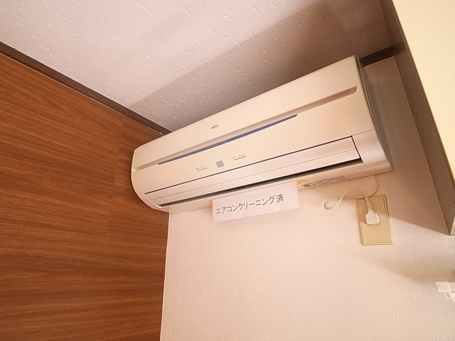 エアコンはもちろん標準設備。
