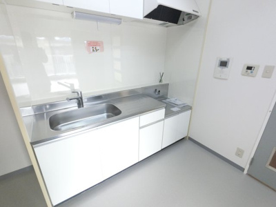 広めのキッチンです。