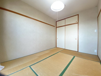 6.0帖の和室は、お子様のお部屋や主寝室、来客時の宿泊室、趣味のお部屋としてもご利用いただけます♪