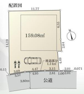 車の駐車スペースが確保されており利便性が高いです。周囲の道との接続も良好でアクセスが簡単です。