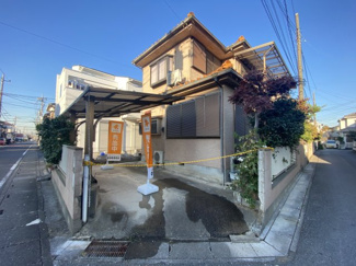 公道角地面した日当たりのよい物件です。カースペース付き☆エンクルののぼりが目印です。