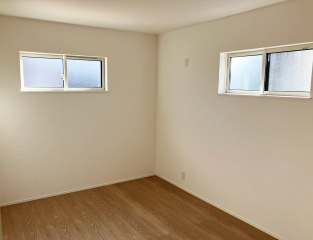 落ち着いた内装仕様で、プライベートな時間を心豊かに過ごせます