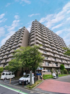 総戸数253戸☆陽当りに恵まれた穏やかなマンションです☆周辺には高層建物が少なく、陽当たり・風通しの心地よいマンションのご販売開始です♪
