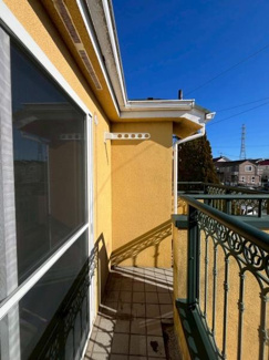 南向きでたっぷり陽射しの入る2面バルコニーです♪