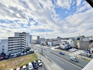 ～周辺環境もご案内いたします～
・建物自体ももちろん大切ですが、暮らしていく上でとても大切な周辺環境。
・ご見学時に周辺環境も併せてご案内させていただきますので、お気軽にご相談ください。