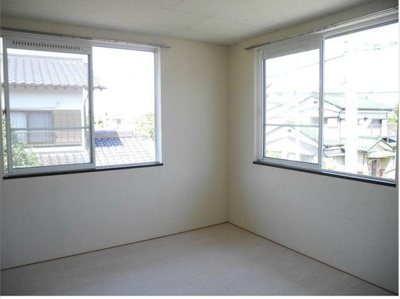 個人の部屋や寝室として使える洋室です