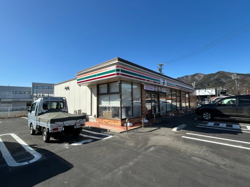 セブンイレブン 辰野伊那富店
