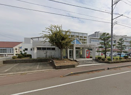 白山市美川室内プール