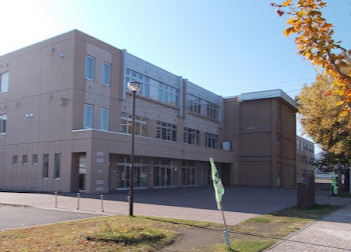 石狩市立南線小学校