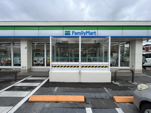 沖縄ファミリーマート 沖縄市消防本部前店