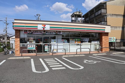 セブンイレブン 草津南笠東店