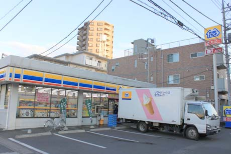 ミニストップ土呂駅前店