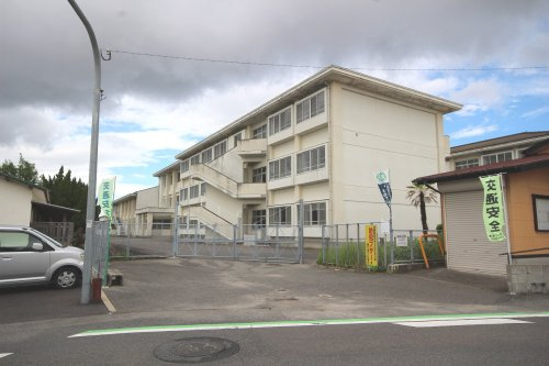 佐賀市立日新小学校