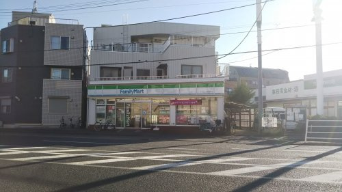ファミリーマートアスロード小田栄店