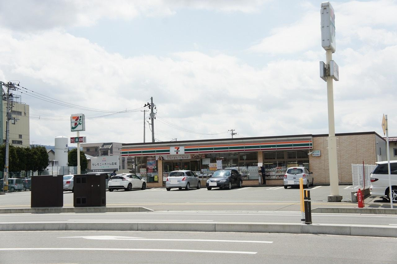 セブンイレブン 山形清住町3丁目店