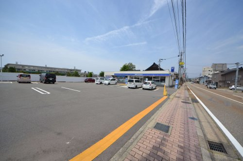 ローソン羽咋中央町店