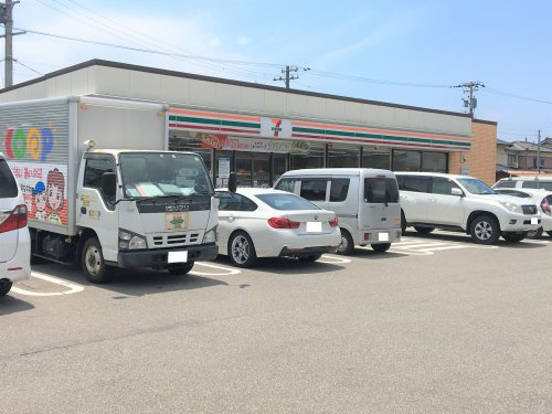 セブンイレブン金沢円光寺本町店