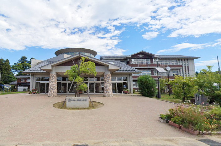 津幡小学校