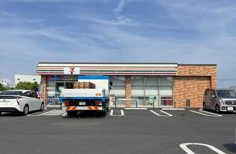 セブンイレブン 八潮団地通り店