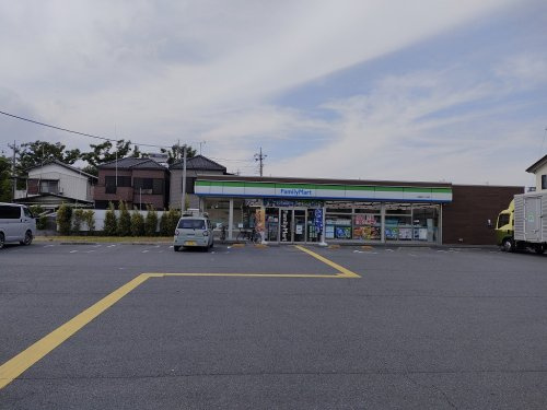 ファミリーマート八潮緑3丁目店