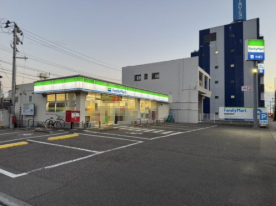 ファミリーマート 郡山本町店
