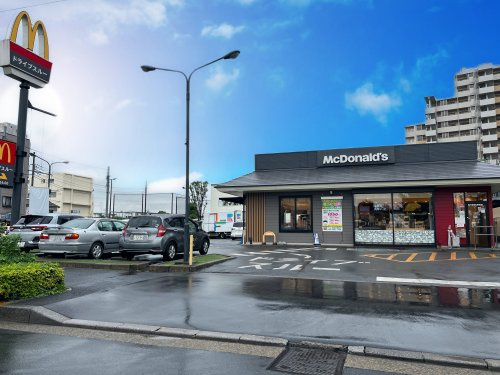 マクドナルド　尾竹橋通り栗原店