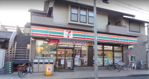 セブンイレブン三ツ池店