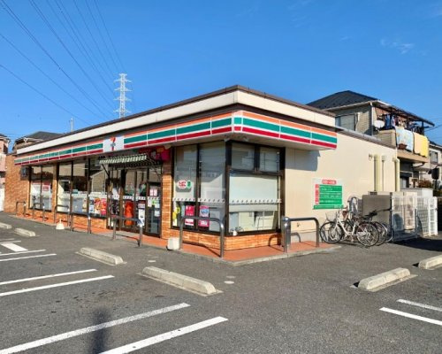 セブンイレブン 足立伊興番田店