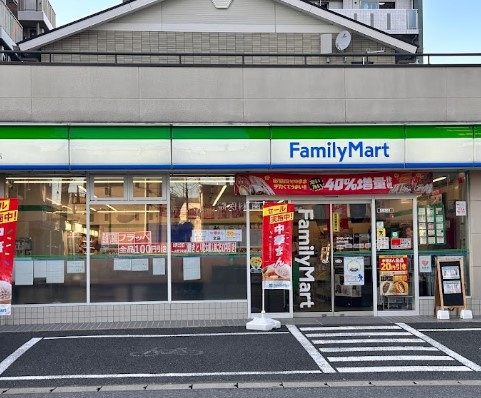 ファミリーマート 松戸小金店