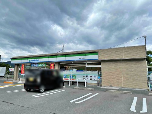 ファミリーマート 亀岡下矢田店