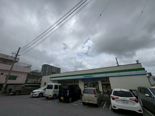 沖縄ファミリーマート 北谷吉原店