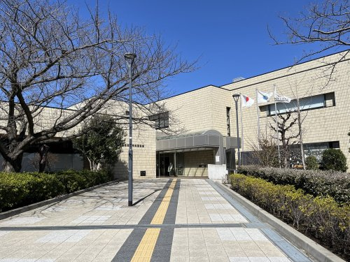 浦安市中央図書館