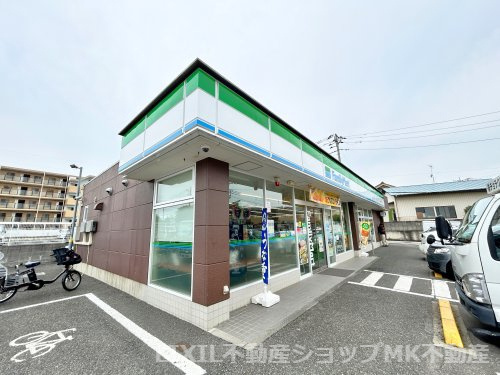 ファミリーマート 富士見針ヶ谷二丁目店