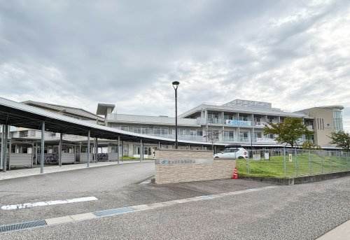 射水市立新湊中学校