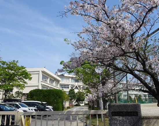 柏市立第三中学校