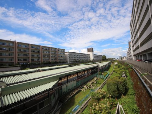 めじろ台――その魅力は「落ちつきある子育て環境」