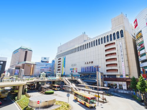 中央線八王子駅